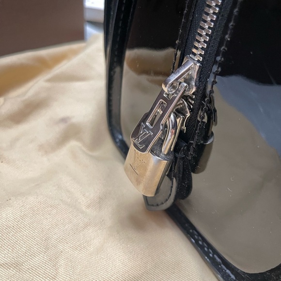 Louis Vuitton Epi Electric Pont-Neuf GM Handbag - Like New - Picture 4 of 11